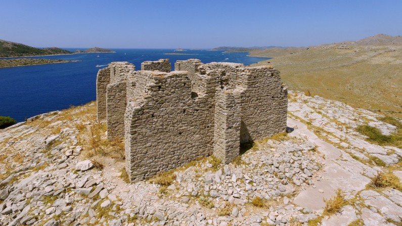 Tag 3 (Montag) Insel Žut – Nationalpark Kornati – Festung Tureta – Insel Lavsa