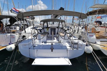 BENETEAU First 36 'January'