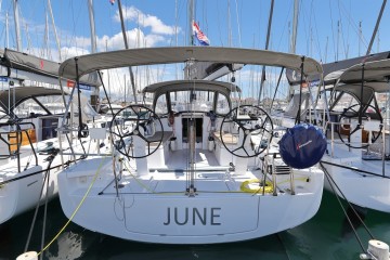 BENETEAU First 36 'June'