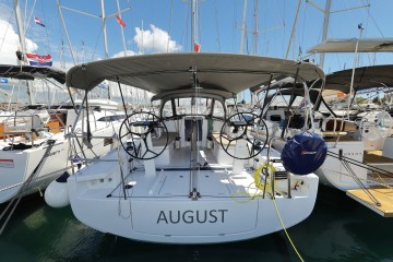 BENETEAU First 36 'August'