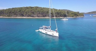 The Magic of Solo Sailing: Finding Freedom on the Open Sea